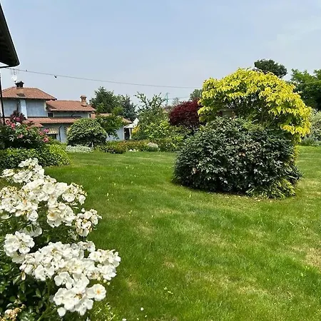 Semesterbostad Casa Vacanza Ca Di Olga E Cele